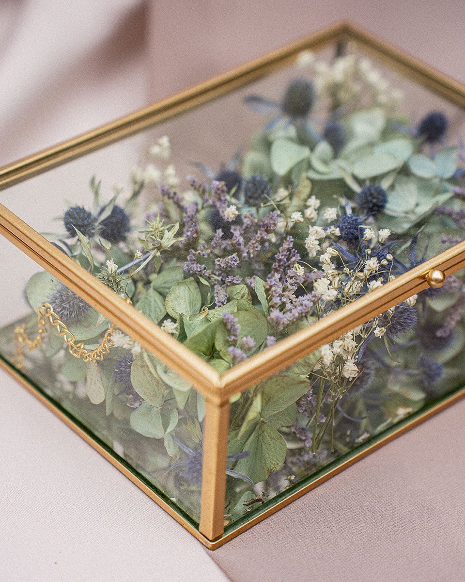 Caja floral del recuerdo